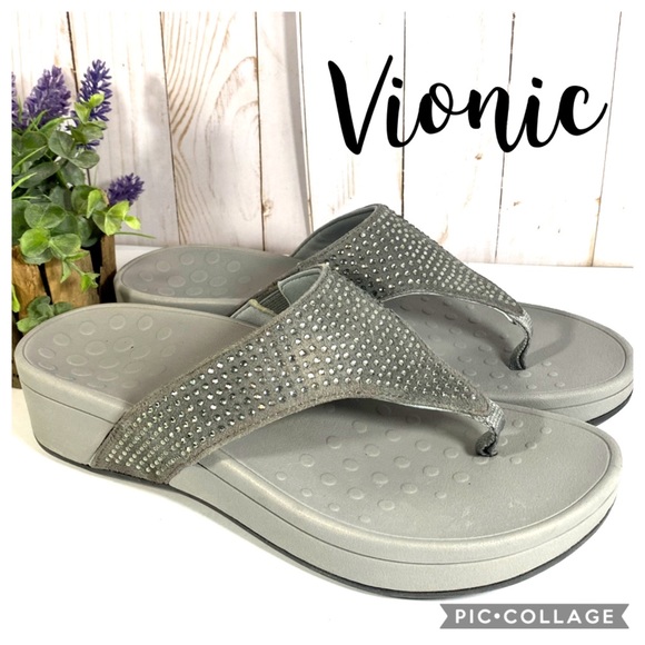 Vionic Shoes - Vionic Pacific Naples pewter thong sandals 9